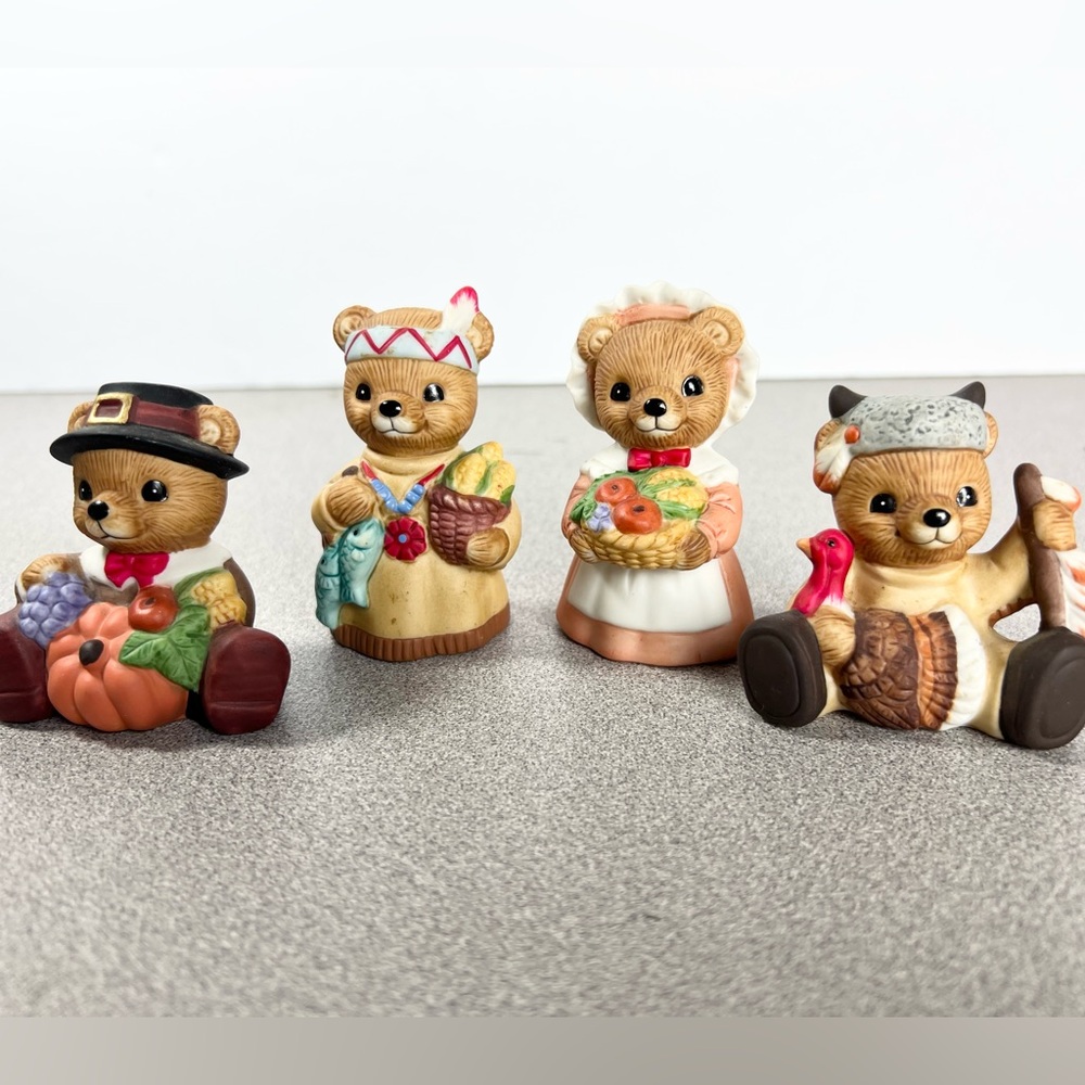 Homco Vintage Thanksgiving Bears Autumn Harvest Fall Set‎ Of 4 Native American